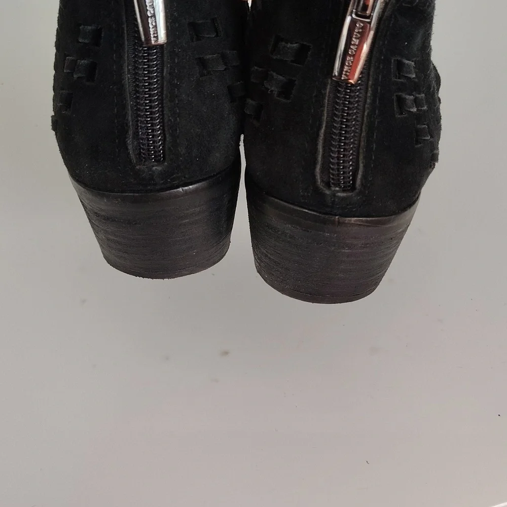 Vince Camuto vince camuto